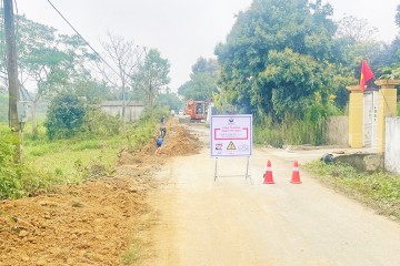 Groundbreaking Ceremony of Urban Renovation Project in Sao Vang town, Tho Xuan district; Item: Lighting system for Nguyen Mau Tuyen, Trinh Khac Phuc, Tran Hoanh streets and road from Xuan Long to Xuan Hop 