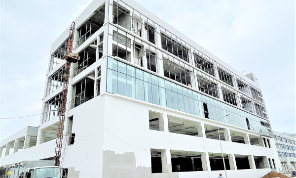 办公楼装修施工及家具安装项目