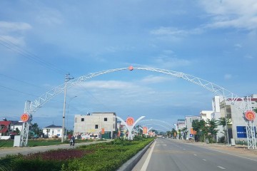 2020 年 7 月更新的施工进度 - Cau Ke 街道电力装饰项目