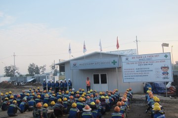 2018 年 9 月施工进度更新 - HTMP 塑料模具和零件生产厂项目