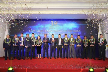 集团成立 10 周年纪念庆典 - 2020 年总结和 2021 年迎新春年会